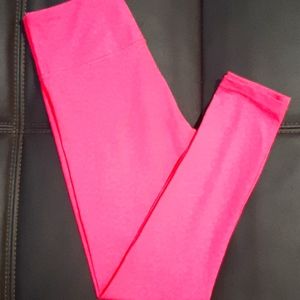 Zyia light n tight leggings